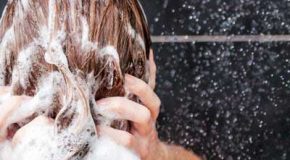 برای سلامت موها لطفا روزانه موهایتان را نشویید