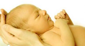 راهکارهای خانگی برای درمان زردی نوزاد